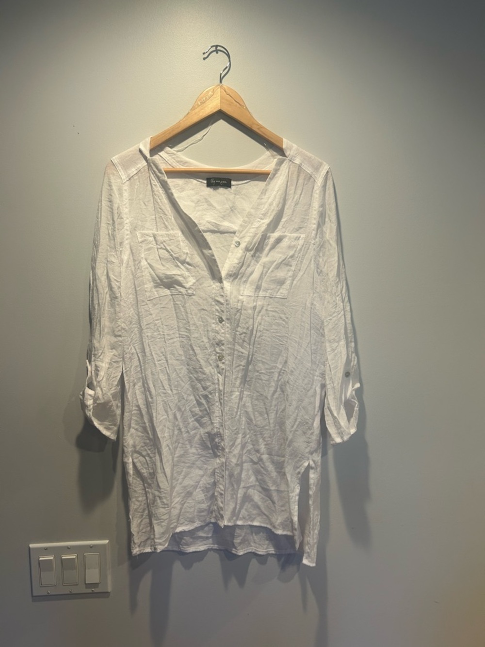 White Lightweight Button-Down Tunic beach Cover up